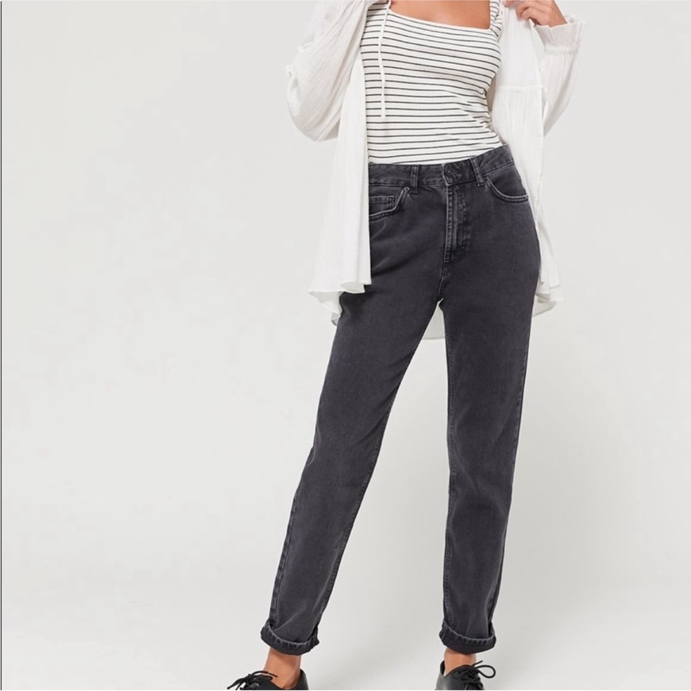 BDG Urban Outfitters high rise mom jeans sz 27 tapered 90s gray wash denim